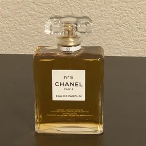 No. 5 Chanel